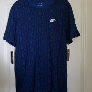 NWT Men's Nike Tee L